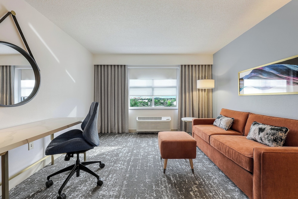 Crowne Plaza Ft. Myers Gulf Coast by IHG — Hotel rooms in Fort Myers, Florida