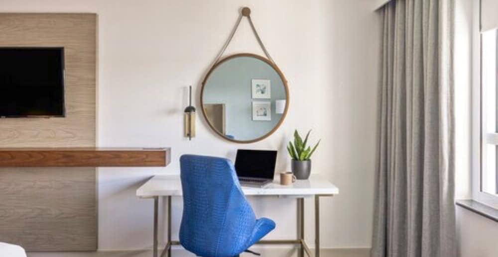 Crowne Plaza Ft. Myers Gulf Coast by IHG — Hotel rooms in Fort Myers, Florida