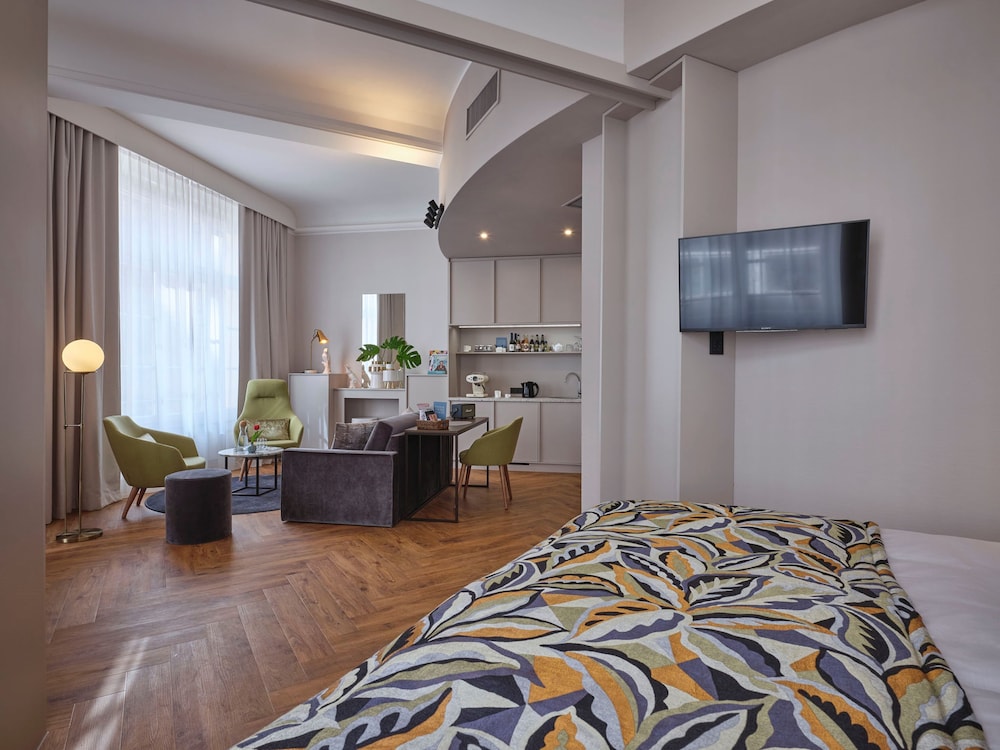 Classik Hotel Alexander Plaza — Hotel rooms in Berlin, Berlin