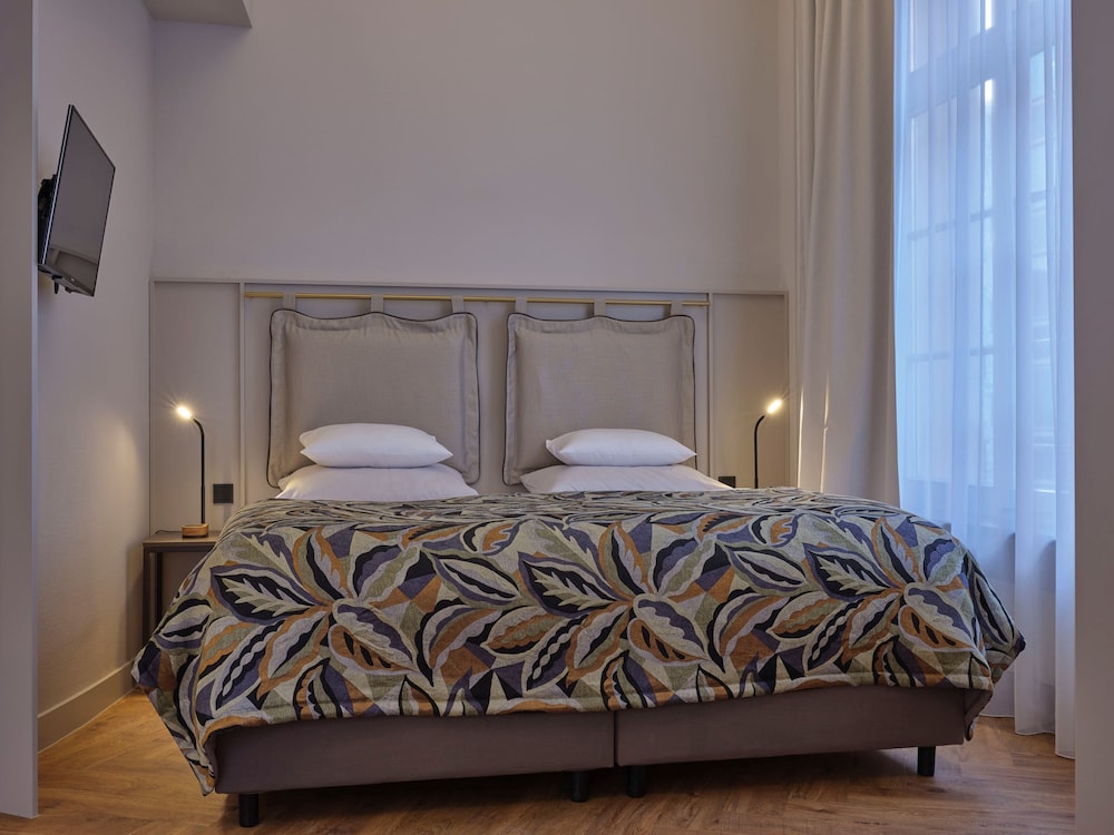 Classik Hotel Alexander Plaza — Hotel rooms in Berlin, Berlin