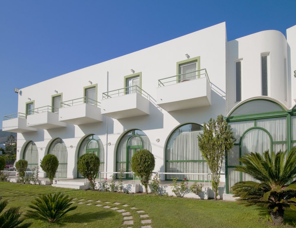 Alexandra Beach Hotel — Hotel building in Kos Town, South Aegean