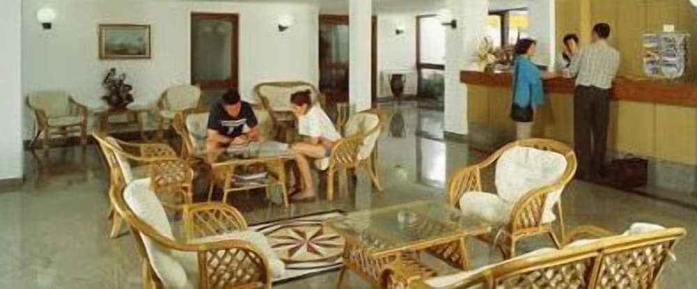 Hotel Apartamento do Golfe — Hotel building in Vilamoura, Faro