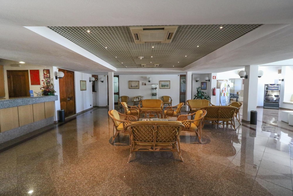 Hotel Apartamento do Golfe — Hotel building in Vilamoura, Faro