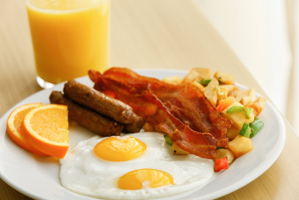 Holiday Inn Tampa North by IHG — Restaurant & bars in Tampa, Florida