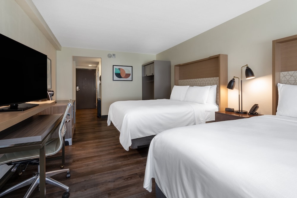 Holiday Inn Tampa North by IHG — Hotel rooms in Tampa, Florida