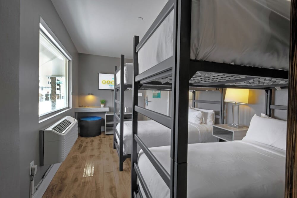 Oasis at Gold Spike — Hotel rooms in Las Vegas, Nevada