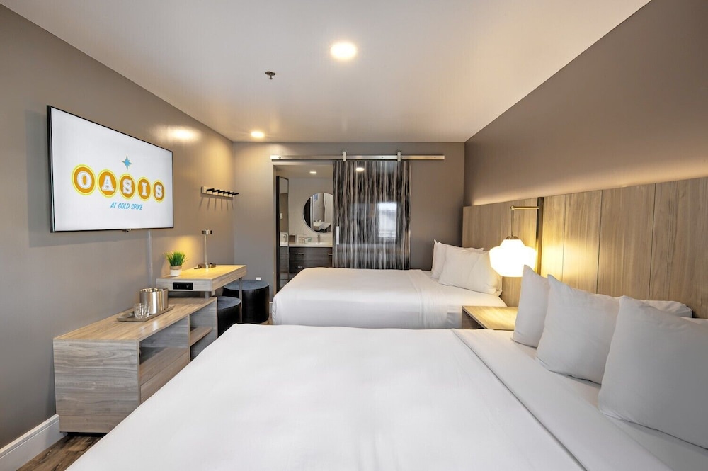 Oasis at Gold Spike — Hotel rooms in Las Vegas, Nevada