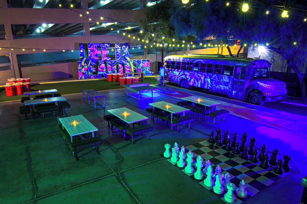 Oasis at Gold Spike — Sports & recreation in Las Vegas, Nevada