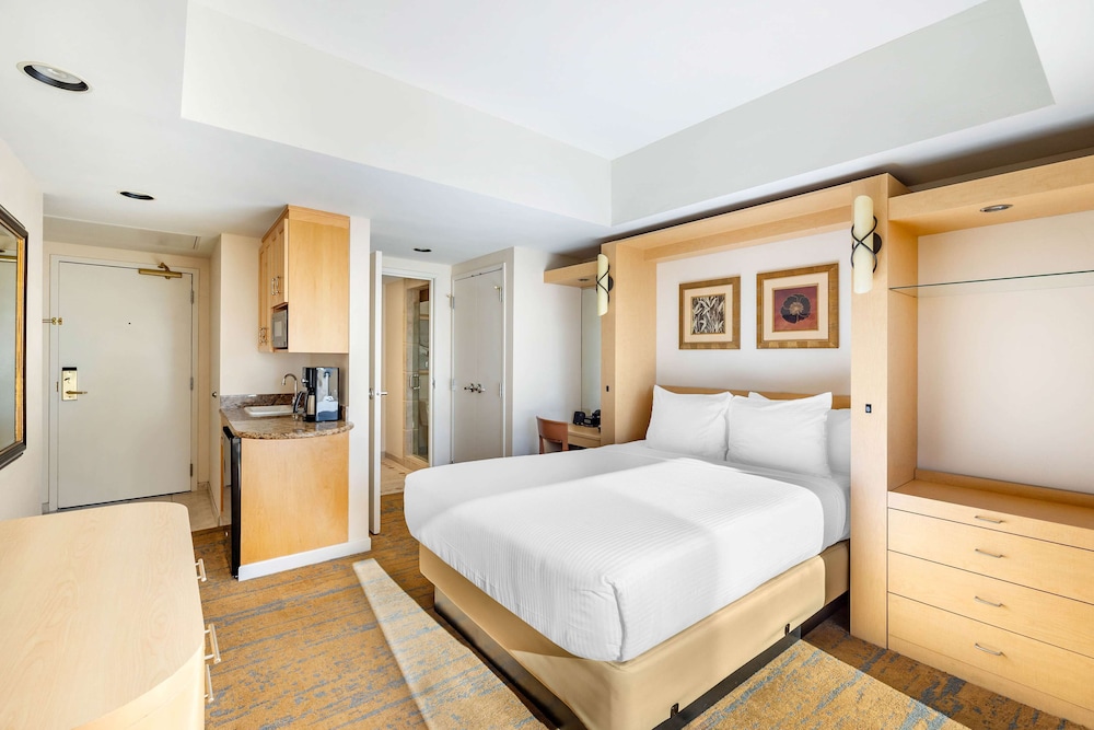 Hilton Vacation Club Polo Towers Las Vegas — Hotel rooms in Las Vegas, Nevada