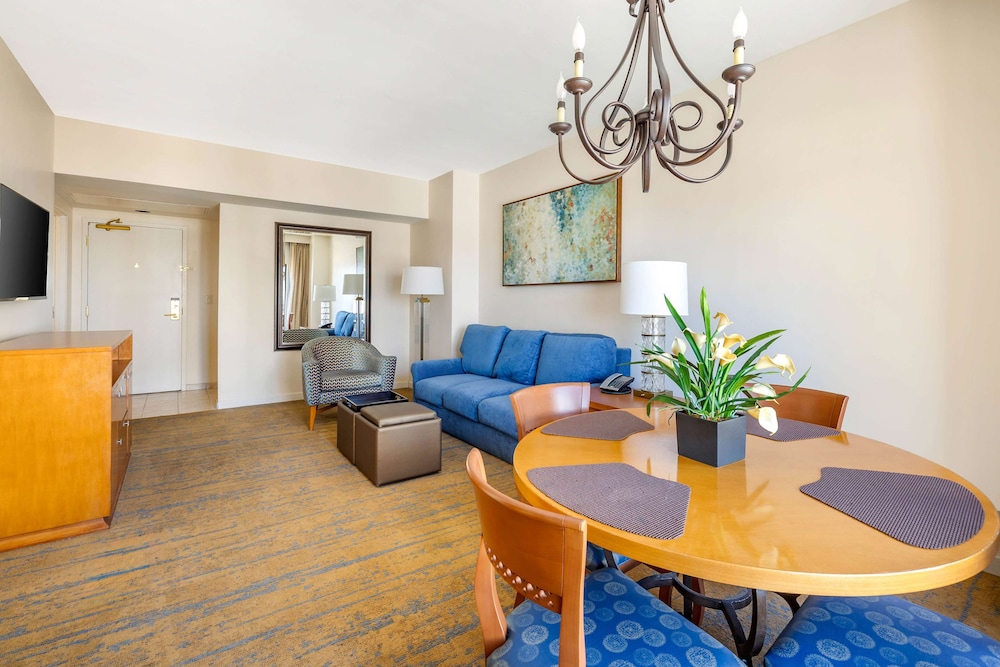Hilton Vacation Club Polo Towers Las Vegas — Hotel rooms in Las Vegas, Nevada