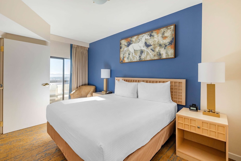 Hilton Vacation Club Polo Towers Las Vegas — Hotel rooms in Las Vegas, Nevada