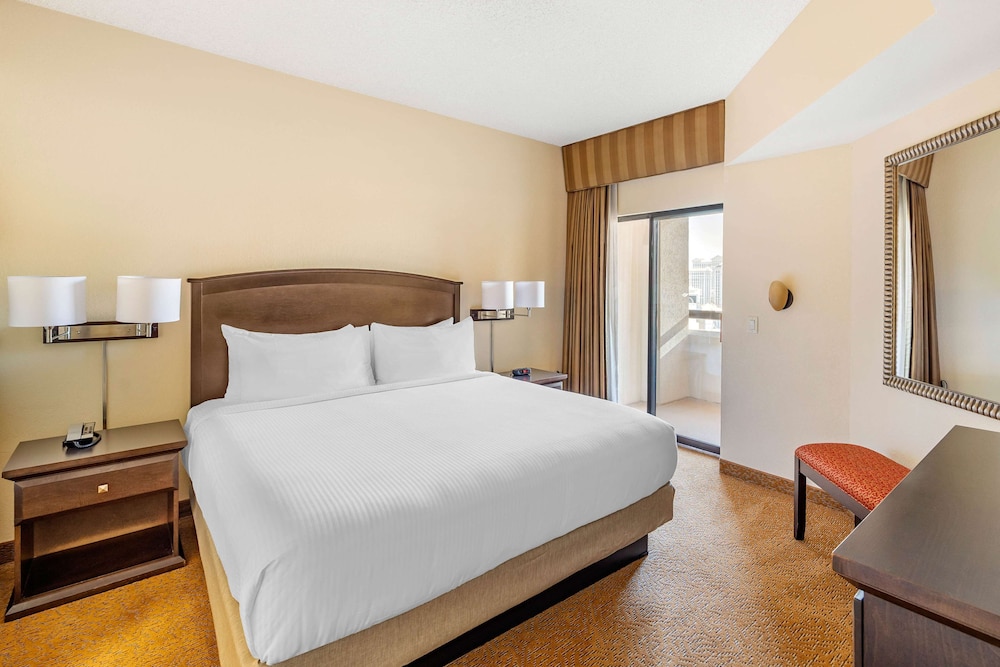 Hilton Vacation Club Polo Towers Las Vegas — Hotel rooms in Las Vegas, Nevada