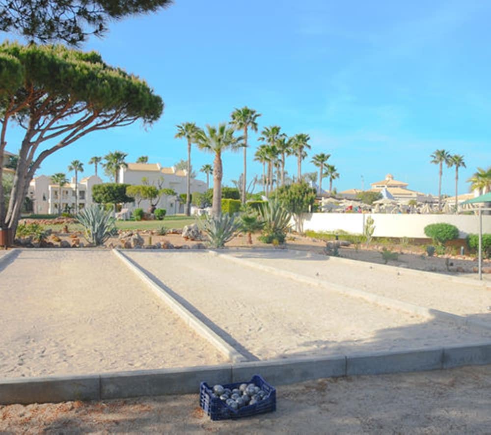 AP Adriana Beach Resort — Beach in Albufeira, Faro