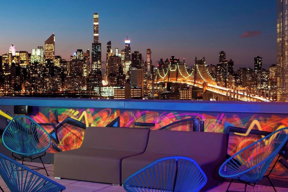 Aloft by Marriott Long Island City-Manhattan View