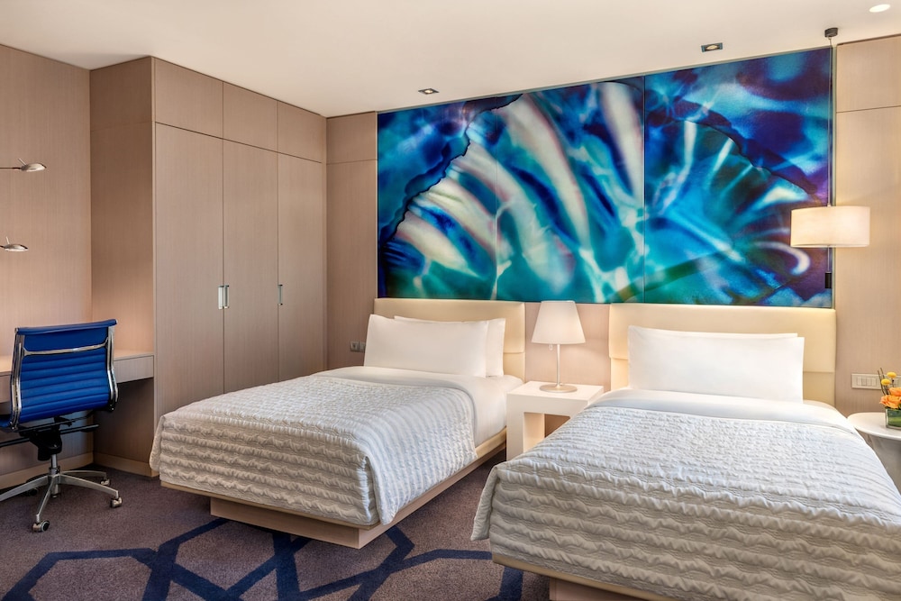Le Royal Meridien Abu Dhabi — Hotel rooms in Abu Dhabi