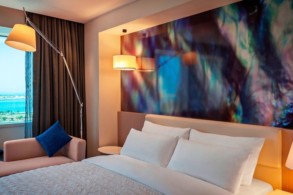 Le Royal Meridien Abu Dhabi — Hotel rooms in Abu Dhabi