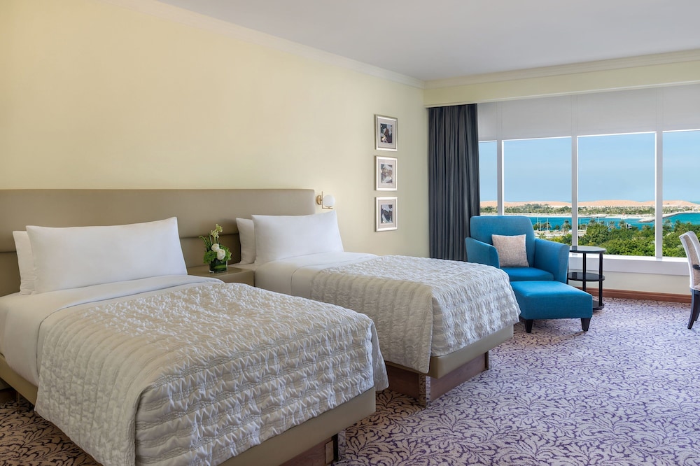 Le Royal Meridien Abu Dhabi — Hotel rooms in Abu Dhabi
