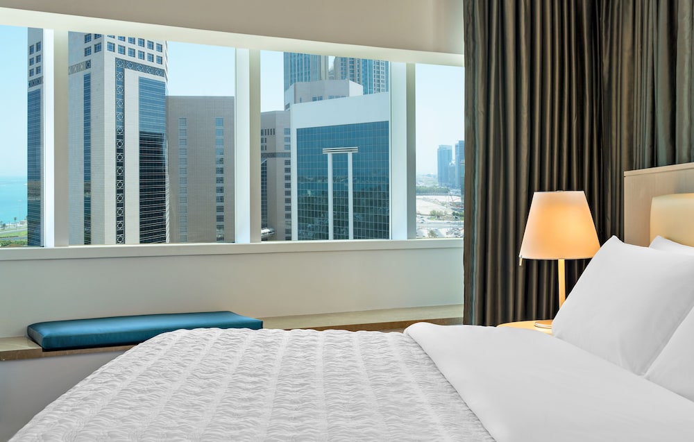 Le Royal Meridien Abu Dhabi — Hotel rooms in Abu Dhabi