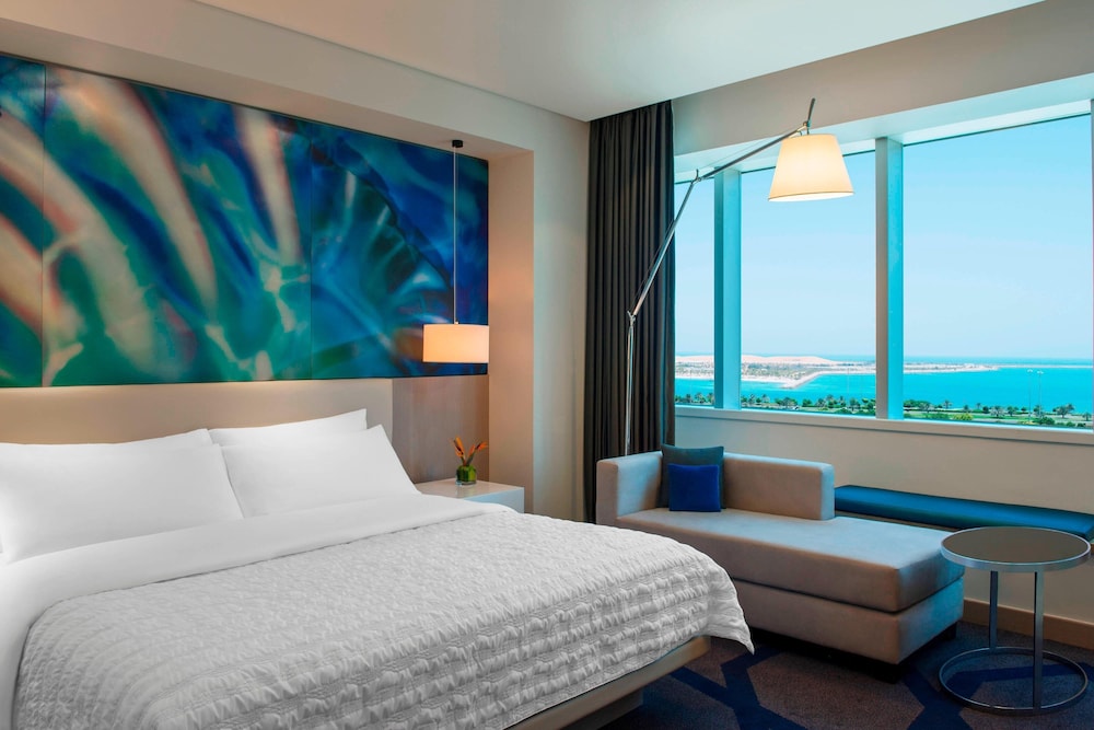 Le Royal Meridien Abu Dhabi — Hotel rooms in Abu Dhabi