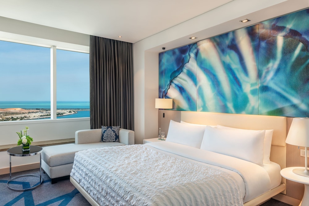 Le Royal Meridien Abu Dhabi — Hotel rooms in Abu Dhabi