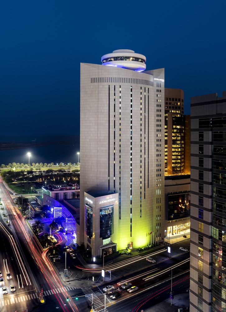 Le Royal Meridien Abu Dhabi — Hotel building in Abu Dhabi