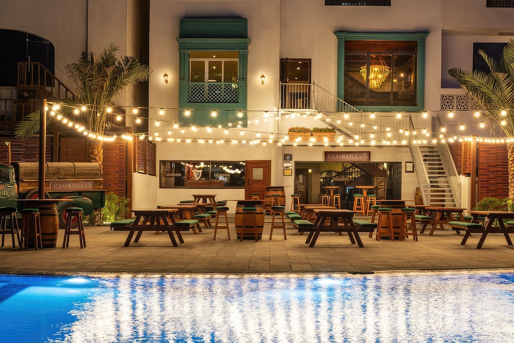 Le Royal Meridien Abu Dhabi — Restaurant & bars in Abu Dhabi