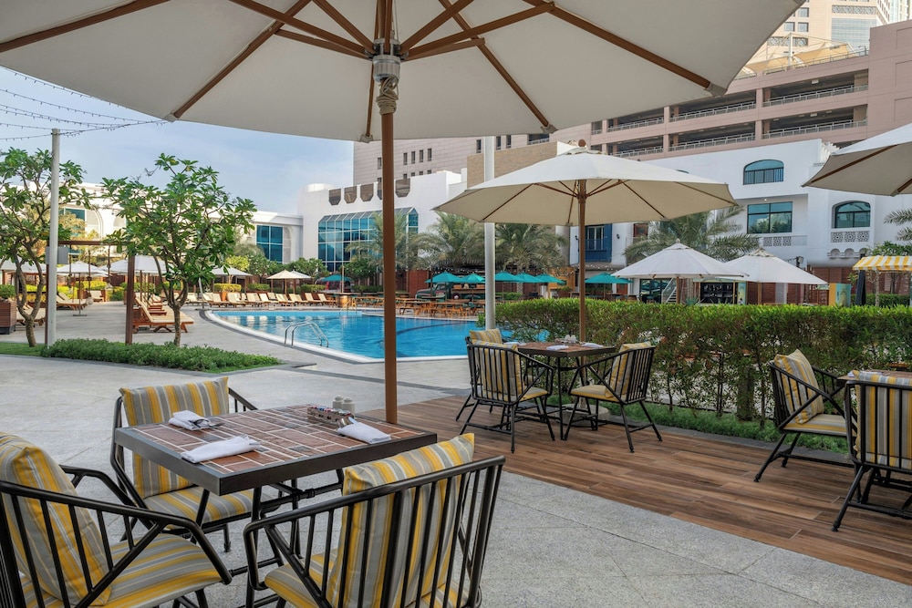Le Royal Meridien Abu Dhabi — Restaurant & bars in Abu Dhabi