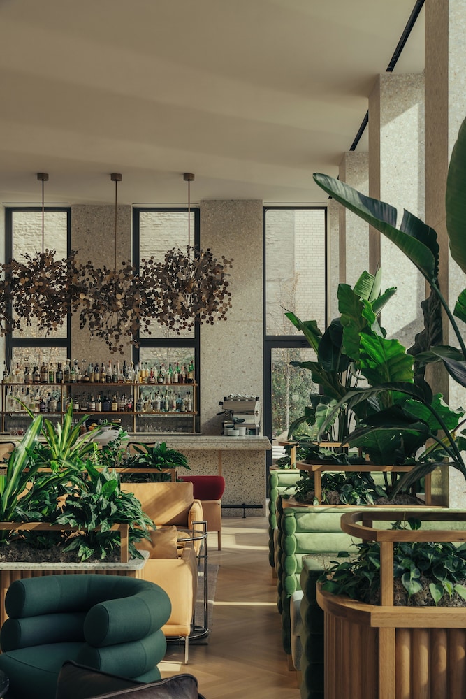 Park Terrace Hotel — Restaurant & bars in New York City, New York State