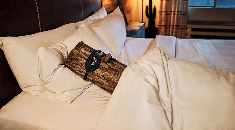 Silverton Casino Lodge - Newly Renovated — Hotel rooms in Las Vegas, Nevada