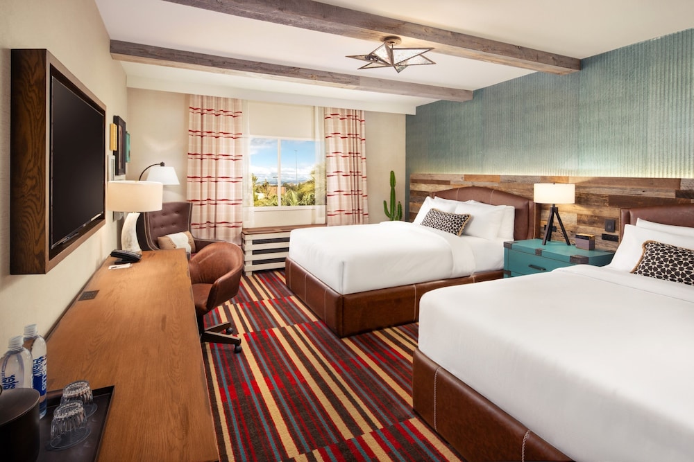 Silverton Casino Lodge - Newly Renovated — Hotel rooms in Las Vegas, Nevada