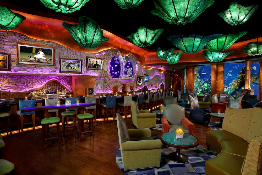 Silverton Casino Lodge - Newly Renovated — Restaurant & bars in Las Vegas, Nevada