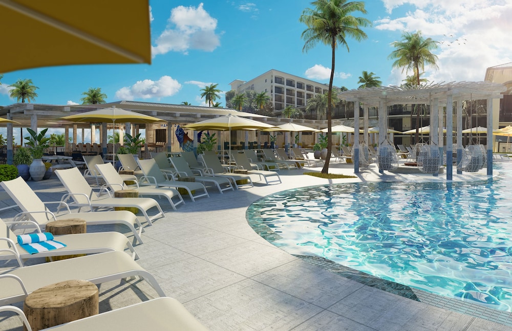 St Pete Shores Hotel — Swimming pool in Treasure Island, Florida