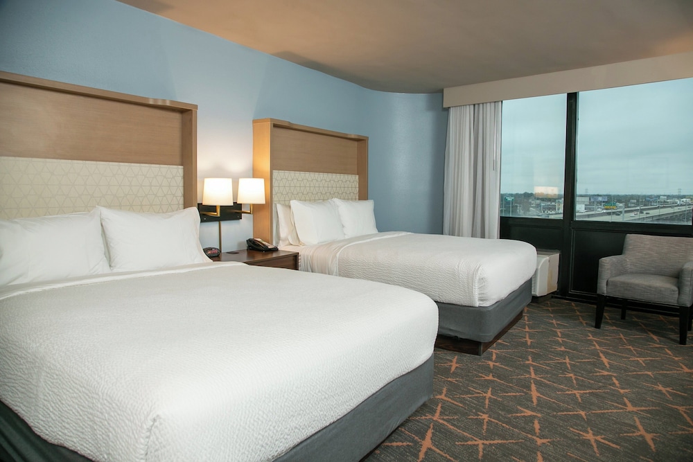 Holiday Inn New Orleans West Bank Tower by IHG — Hotel rooms in Gretna, Louisiana