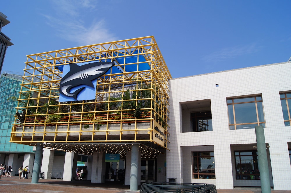 Holiday Inn New Orleans West Bank Tower by IHG — Hotel building in Gretna, Louisiana