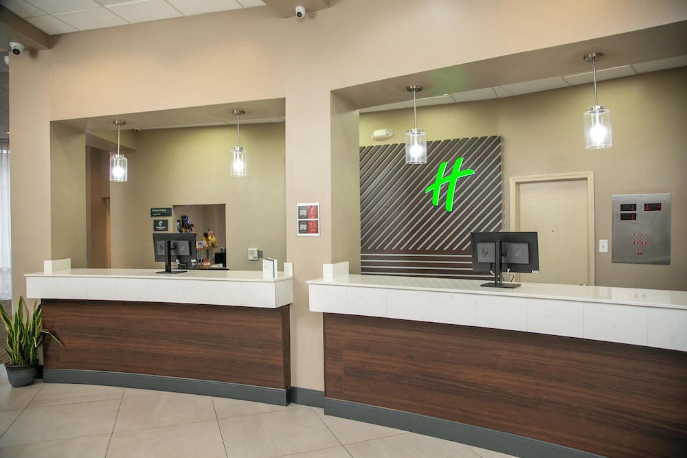 Holiday Inn New Orleans West Bank Tower by IHG — Hotel building in Gretna, Louisiana