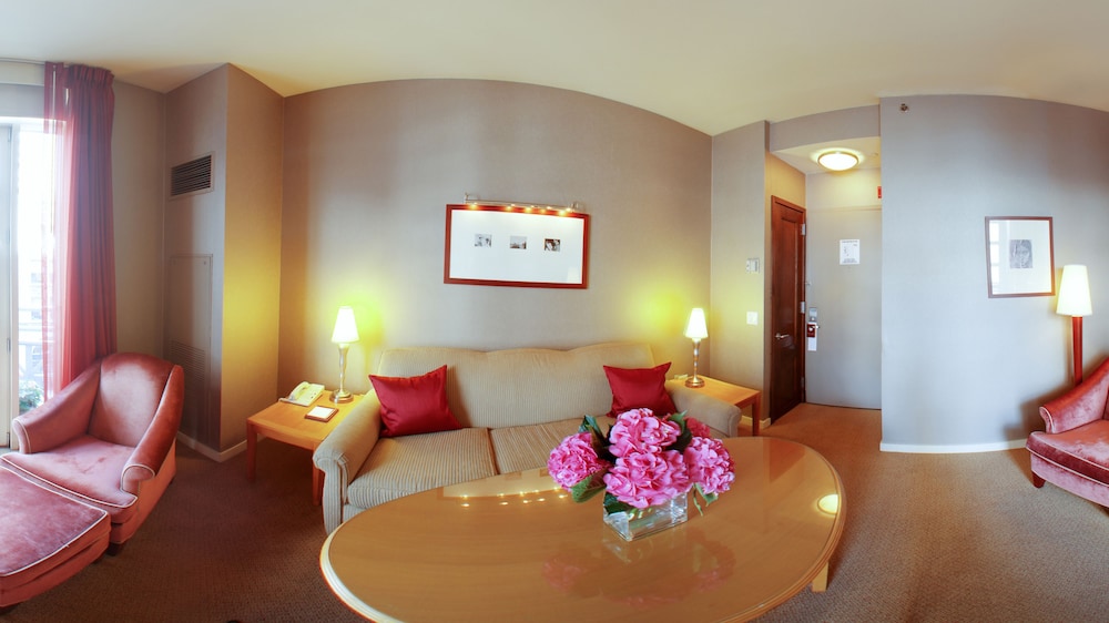 Hotel Giraffe by Library Hotel Collection — Hotel rooms in New York City, New York State