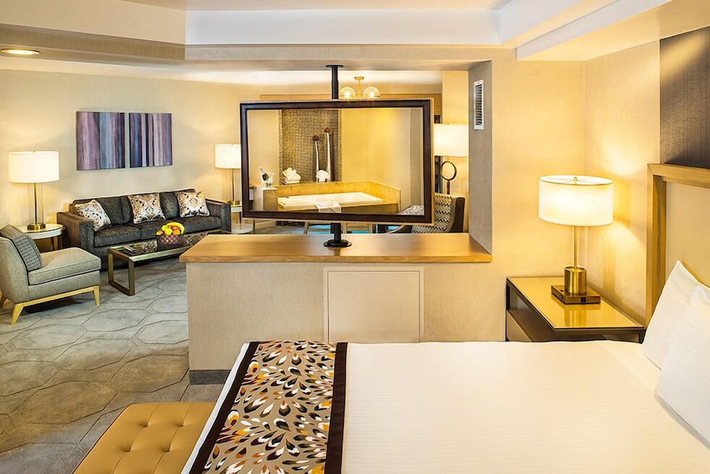 Sam's Town Hotel & Gambling Hall — Hotel rooms in Las Vegas, Nevada