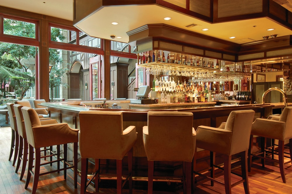 Sam's Town Hotel & Gambling Hall — Restaurant & bars in Las Vegas, Nevada