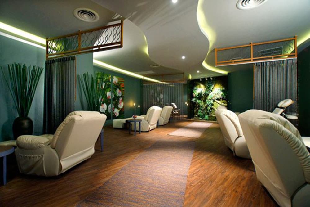Grande Centre Point Hotel Terminal 21 — Spa in Bangkok, Bangkok