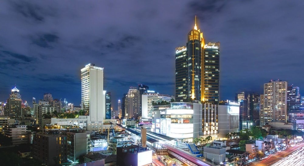 Grande Centre Point Hotel Terminal 21 — Hotel building in Bangkok, Bangkok