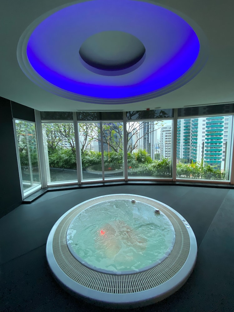 Grande Centre Point Hotel Terminal 21 — Spa in Bangkok, Bangkok