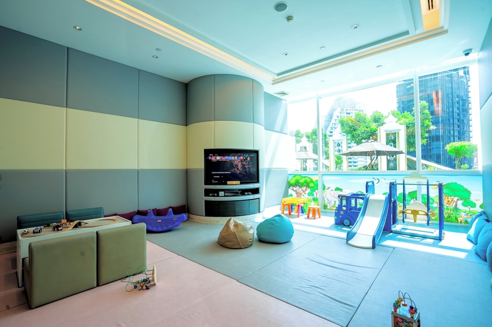 Grande Centre Point Hotel Terminal 21 — Attractions for children in Bangkok, Bangkok