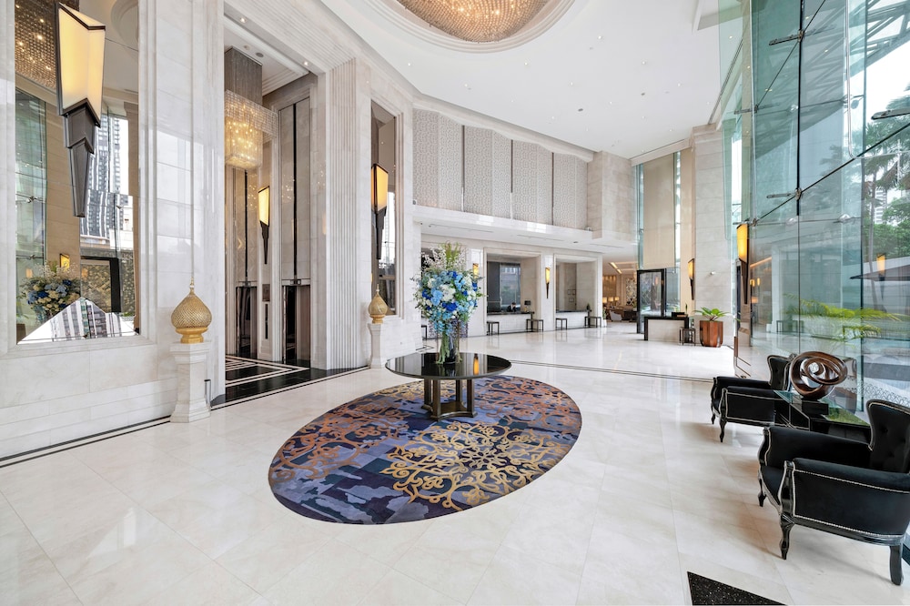 Grande Centre Point Hotel Terminal 21 — Hotel building in Bangkok, Bangkok