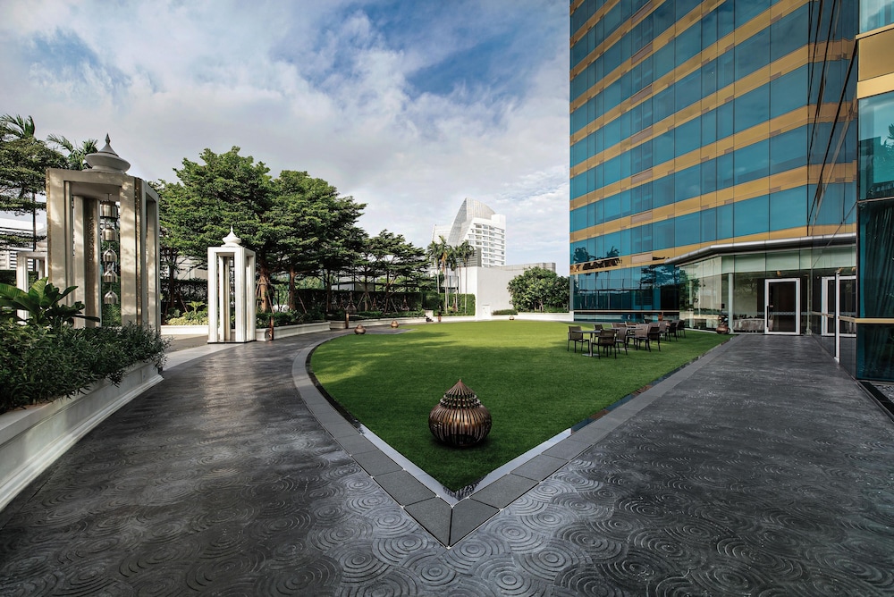 Grande Centre Point Hotel Terminal 21 — Hotel building in Bangkok, Bangkok