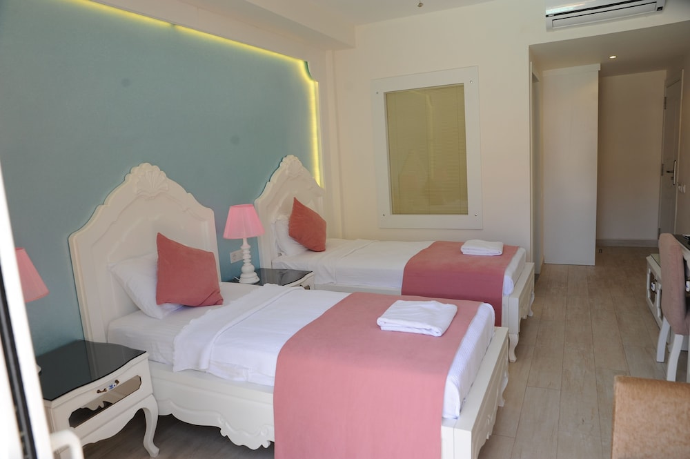Montebello Deluxe — Hotel rooms in Fethiye, Mugla
