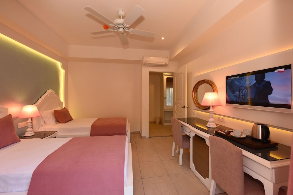 Montebello Deluxe — Hotel rooms in Fethiye, Mugla