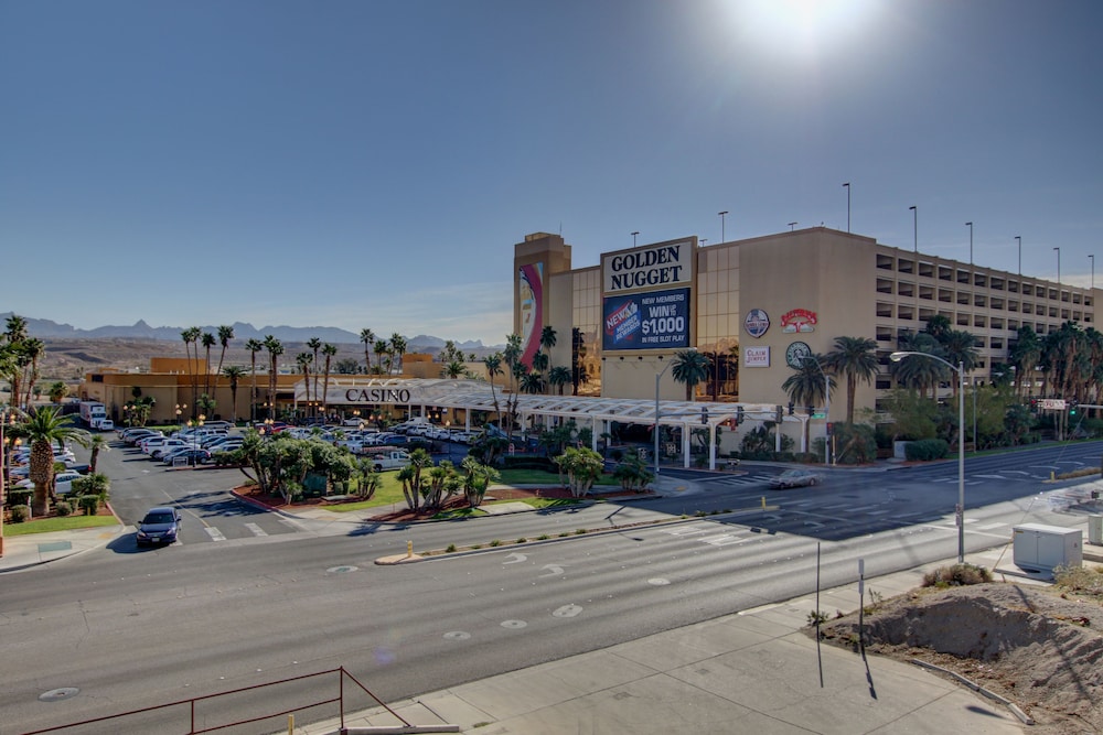 Golden Nugget Laughlin — Hotel building in Laughlin, Nevada