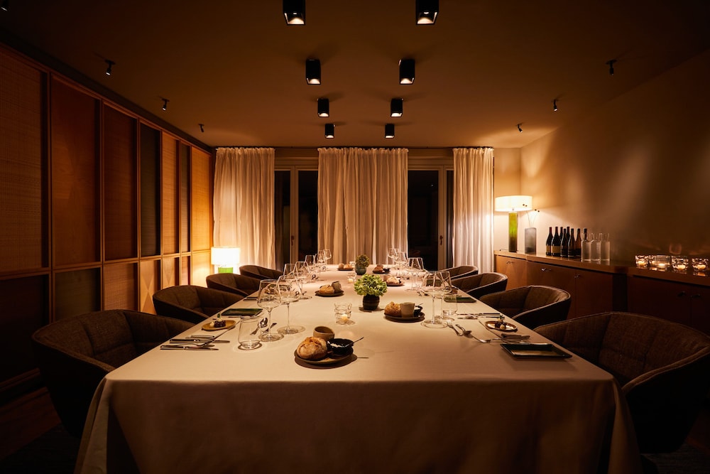 Louis Hotel — Restaurant & bars in Munich, Bavaria