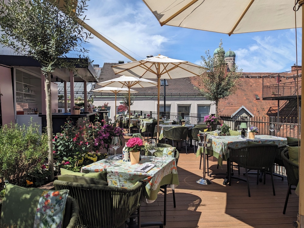 Louis Hotel — Restaurant & bars in Munich, Bavaria