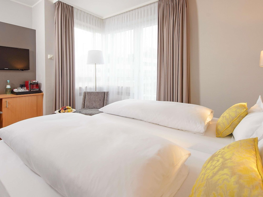 Mercure Hotel Köln Belfortstraße — Hotel rooms in Cologne, North Rhine-Westphalia